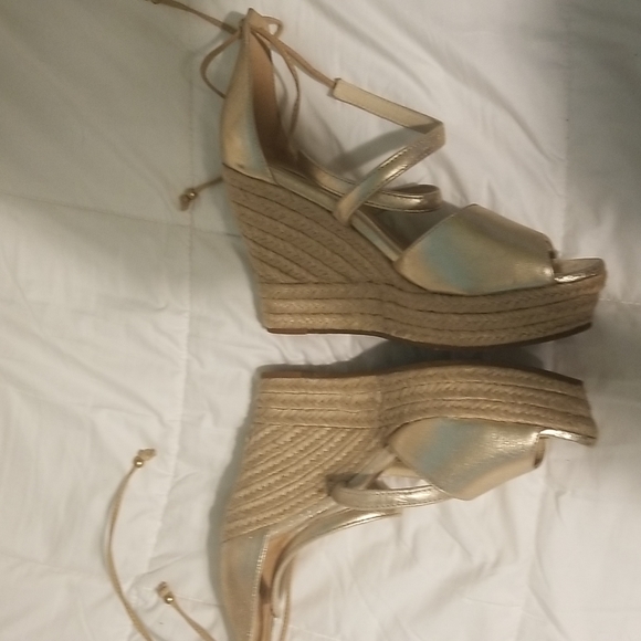 Ugg wedge sandals/espadrilles - Picture 2 of 6